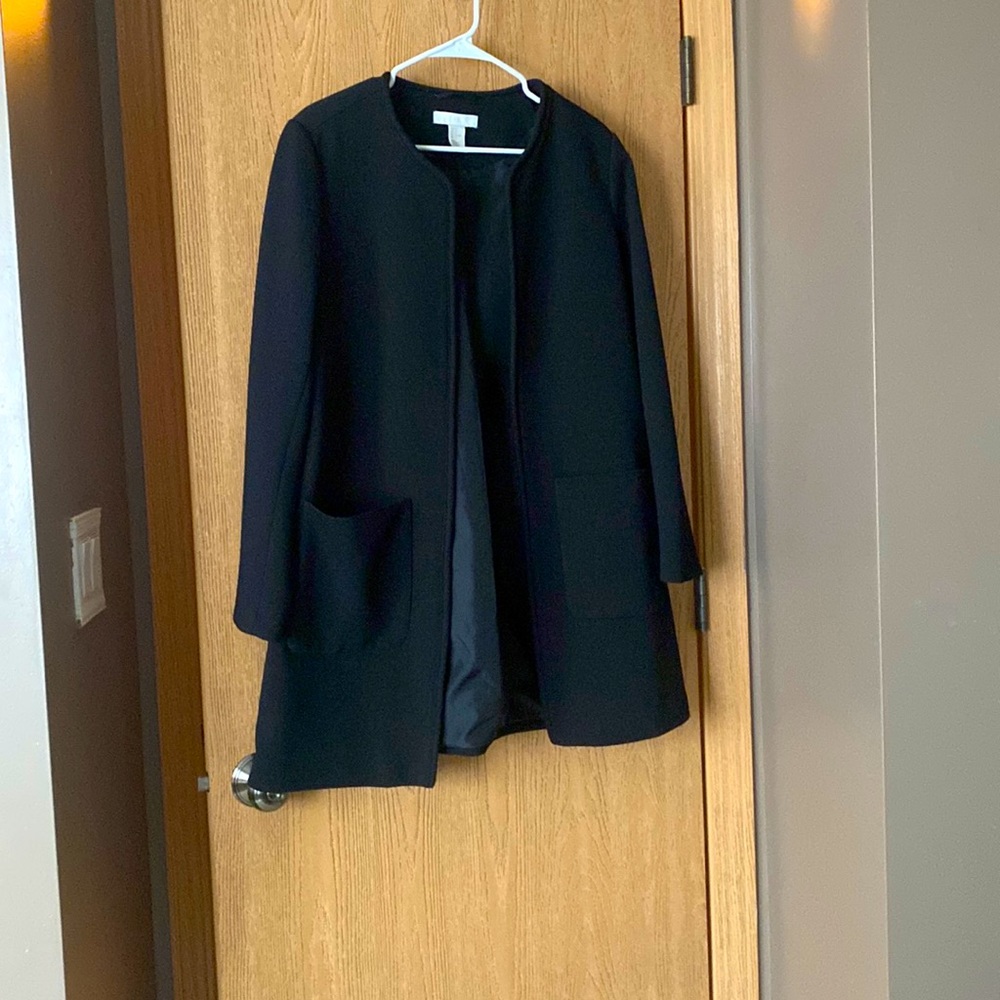 Black blazer could be worn all day or in the fall